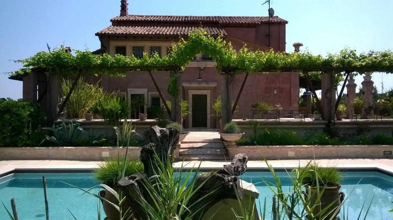 Bed And Breakfast Posserle Padenghe sul Garda Luaran gambar